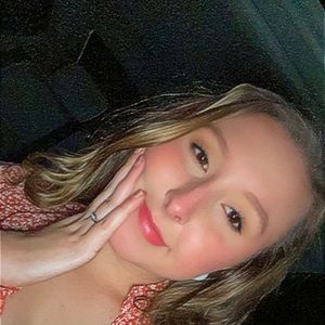 Meet your Posher, Libby